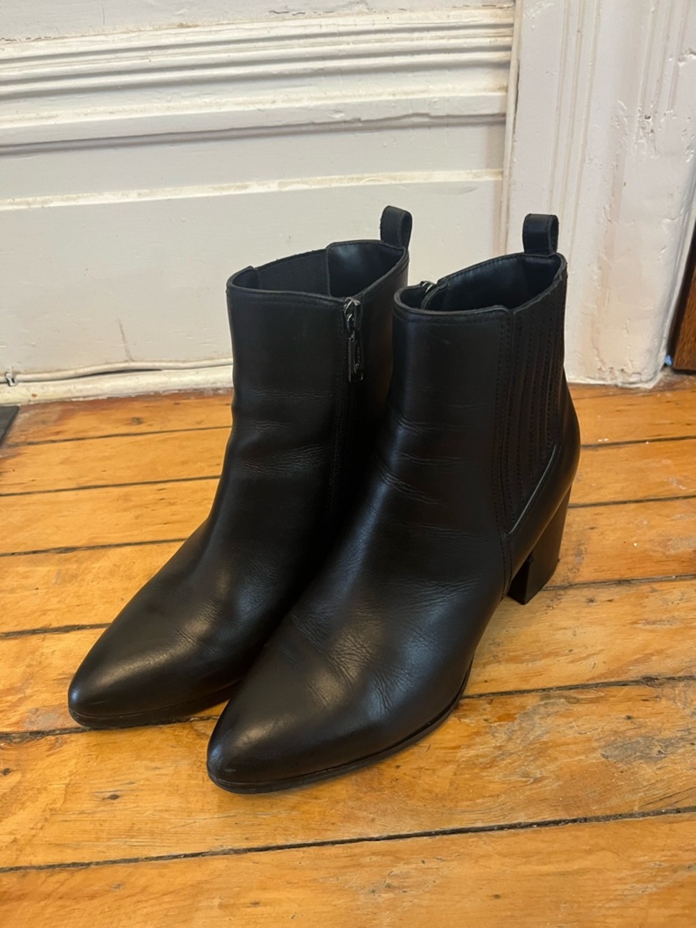 Blondo Black Leather Pointed Toe Ankle Booties